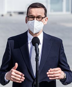 Narodowy Program Szczepień. Morawiecki ogłosił zmiany. Lekarz pochwalił