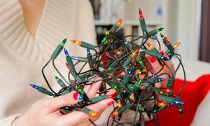 Rachunek za lampki świąteczne. Tyle kosztują 24 godziny świecenia