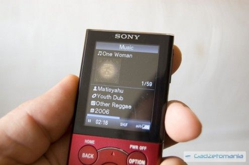 Test: Sony Walkman E443 3