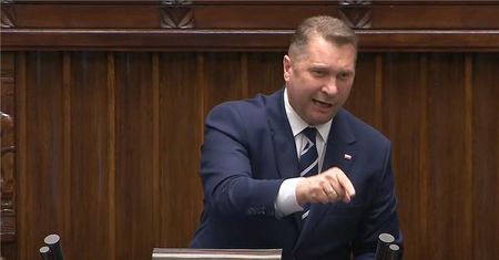 Krzyki w Sejmie. Czarnek się nie hamował. Odpowiedział posłance KO