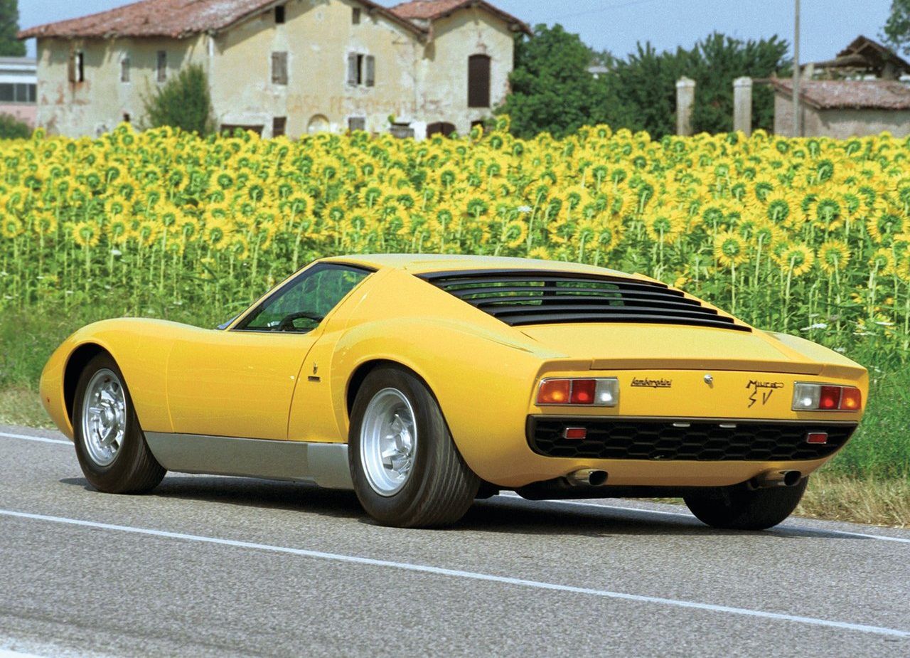 Lamborghini Miura SV