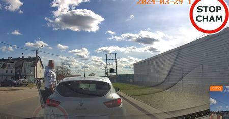 Osiłek nagle wyskoczył z auta. "Dobrze się czujesz?"