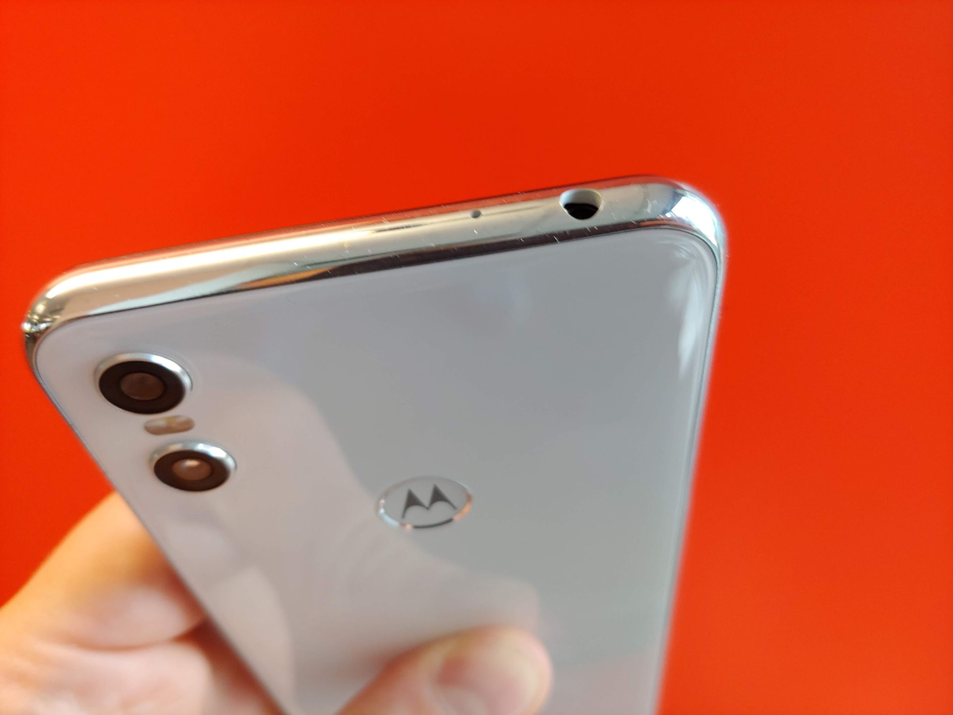 Motorola One. Jest śliczna, tania i zaskakująco mocna. Pierwsze wrażenia 5