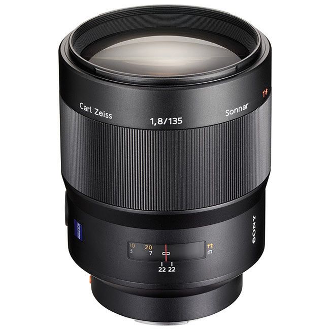 Sony 135mm F1.8 ZA Carl Zeiss Sonnar T*