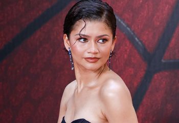Ognista jak Spider-Man. Zendaya zachwyciła w szkarłatnej stylizcji