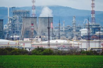Bułgaria chce przejąć kontrolę nad rafinerią Rosjan. Parlament odrzucił weto prezydenta