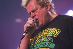 Na to czekali fani Kazika. Nie wspominał ani słowem o kłopotach