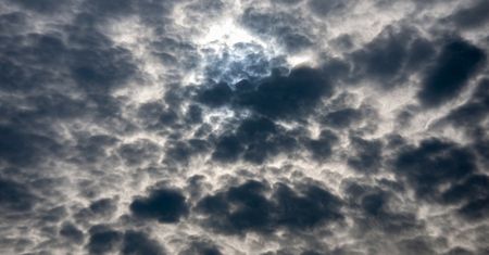 Pogoda w Trójmieście na wtorek: zachmurzenie, burza i silny wiatr