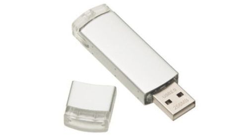 Co zrobić, aby Eksplorator Windows wyświetlał prawidłowo dyski USB 1