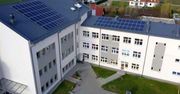 Uczniów jest tak dużo, że szkoła znów musi zostać rozbudowana. Na początek ustawione zostaną kontenery