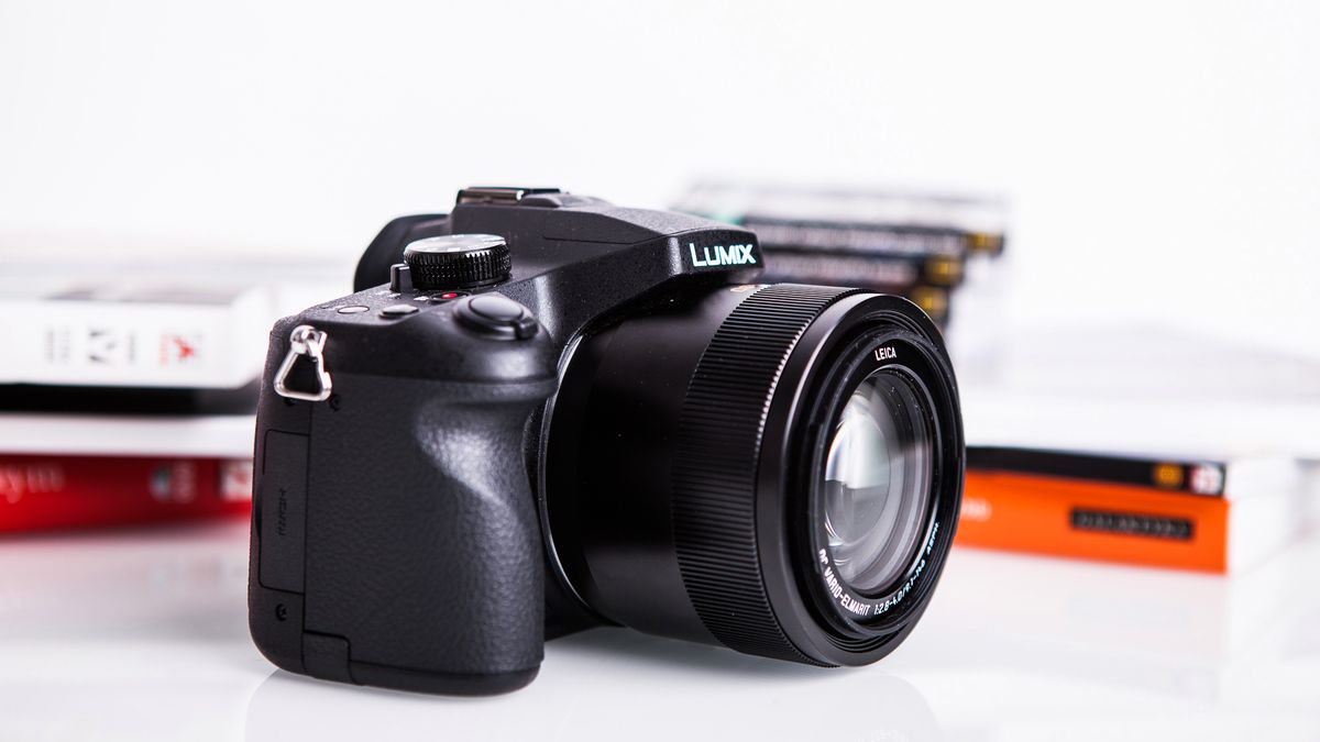 Panasonic Lumix FZ-1000 - kompaktowy mistrz uniwersalności [test] 1