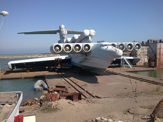 Ekranoplan Łuń