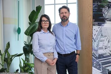 Ich syn zaginął. "Żaden ojciec nie powinien szukać dziecka w taki sposób"