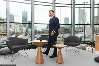 Prezes PKO BP odchodzi i akcje lecą w dół. Z rynku wyparowały ponad 3 mld zł