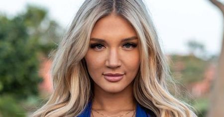 Caroline z "Love island" pokazała zdjęcie w maleńkim bikini