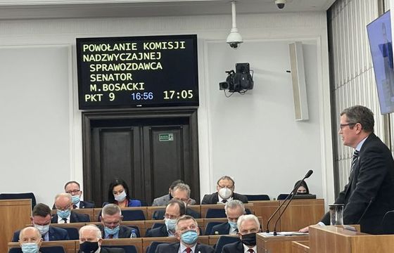 Senat powołał komisję nadzwyczajną ds. Pegasusa. Na jej czele Marcin Bosacki