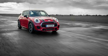 Nowe MINI 3d John Cooper Works - test, opinia, spalanie, cena