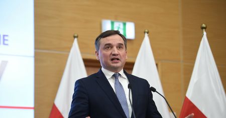 Tak Polacy oceniają reformy Ziobry. Wyniki sondażu nie pozostawiają złudzeń