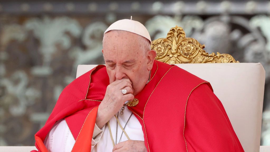 Papież żyje bez części dwóch ważnych organów. To niejedyne problemy ze zdrowiem