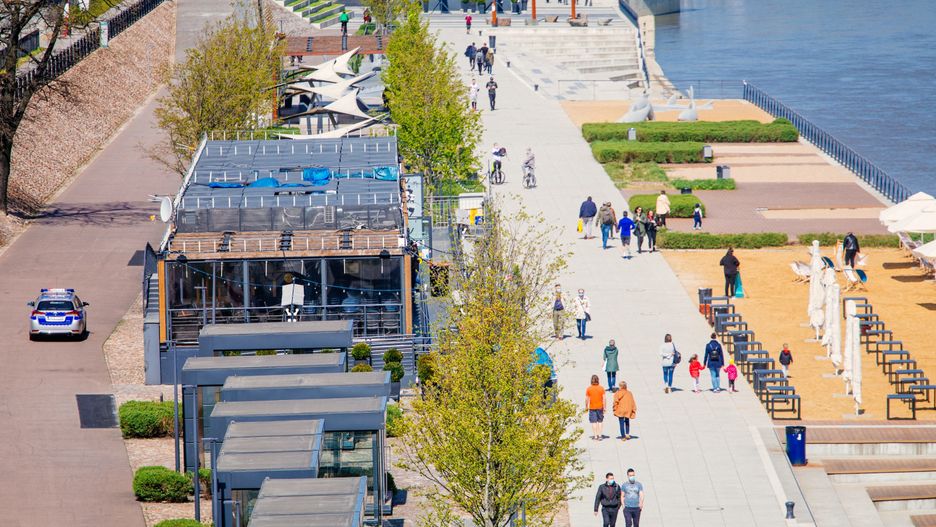 Warszawa. W poniedziałek będzie słonecznie, może przelotnie padać