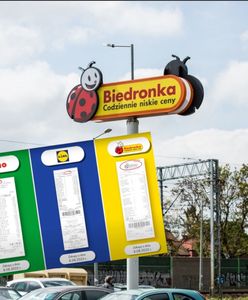 Biedronka idzie na całość. Pokazuje paragony. Mocne uderzenie w konkurencję