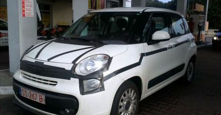 Przedprodukcyjne testy Fiata 500L [wideo]