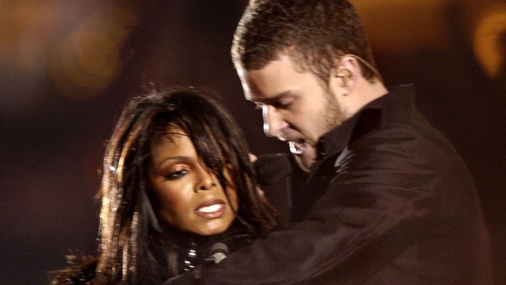 Justin Timberlake odsłonił sutek Janet Jackson