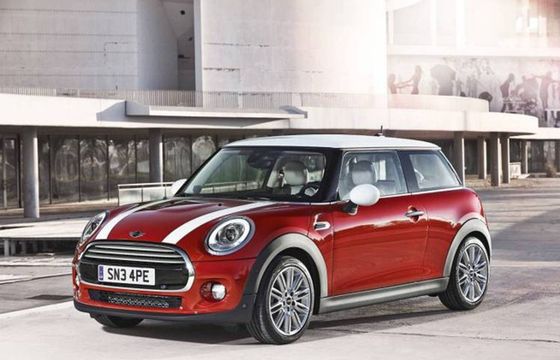 Mini rozpoczęło globalny przetarg kreatywny