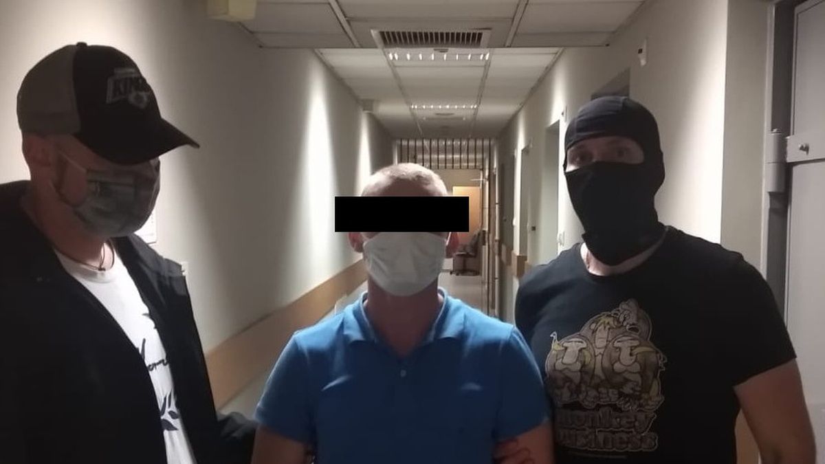 Chciał obciąć kobiecie palce sekatorem.