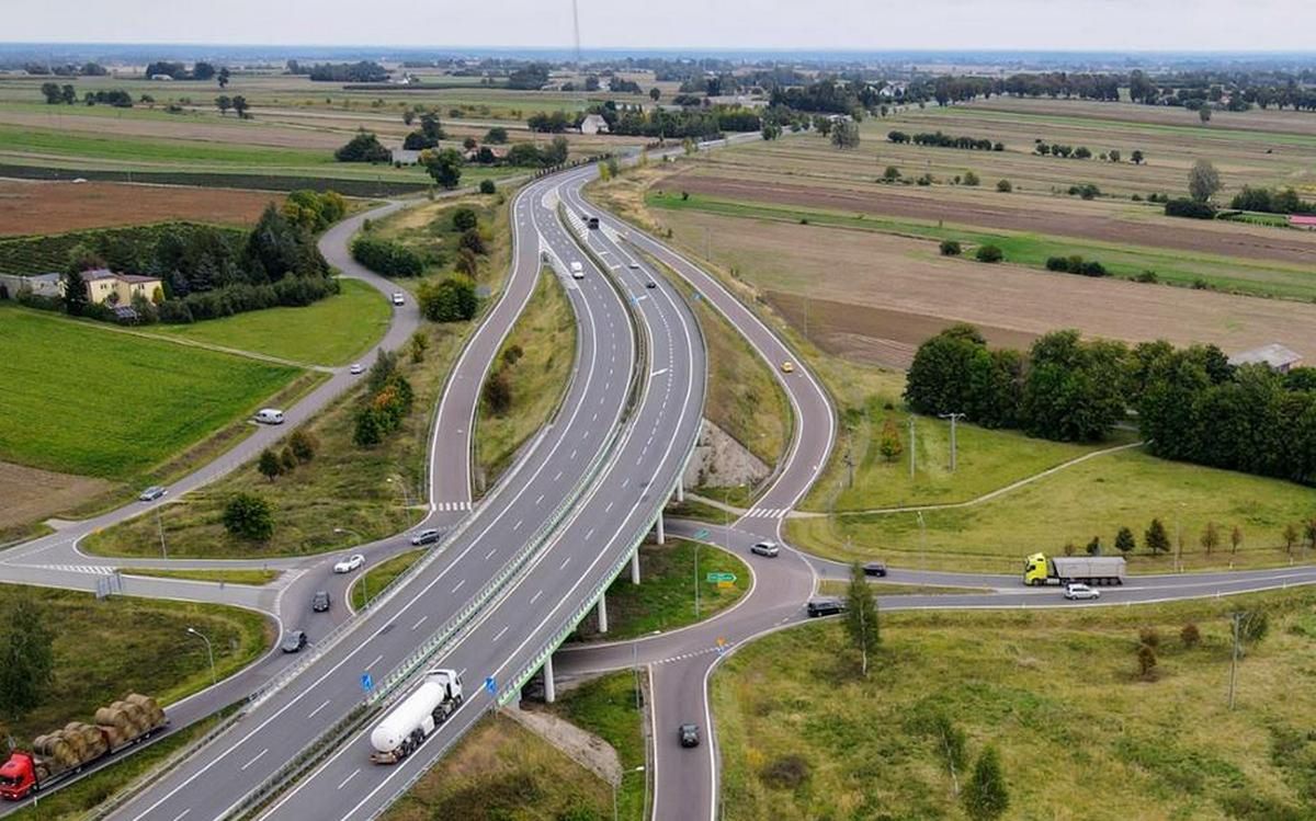 Likwidacja miejsc pracy lub rozbiórka domów. W kogo uderzy budowa S12?