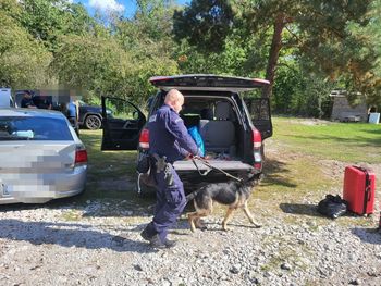 23-latka miała być przetrzymywana wbrew swojej woli. Policja uwolniła ją z hotelu w Warszawie
