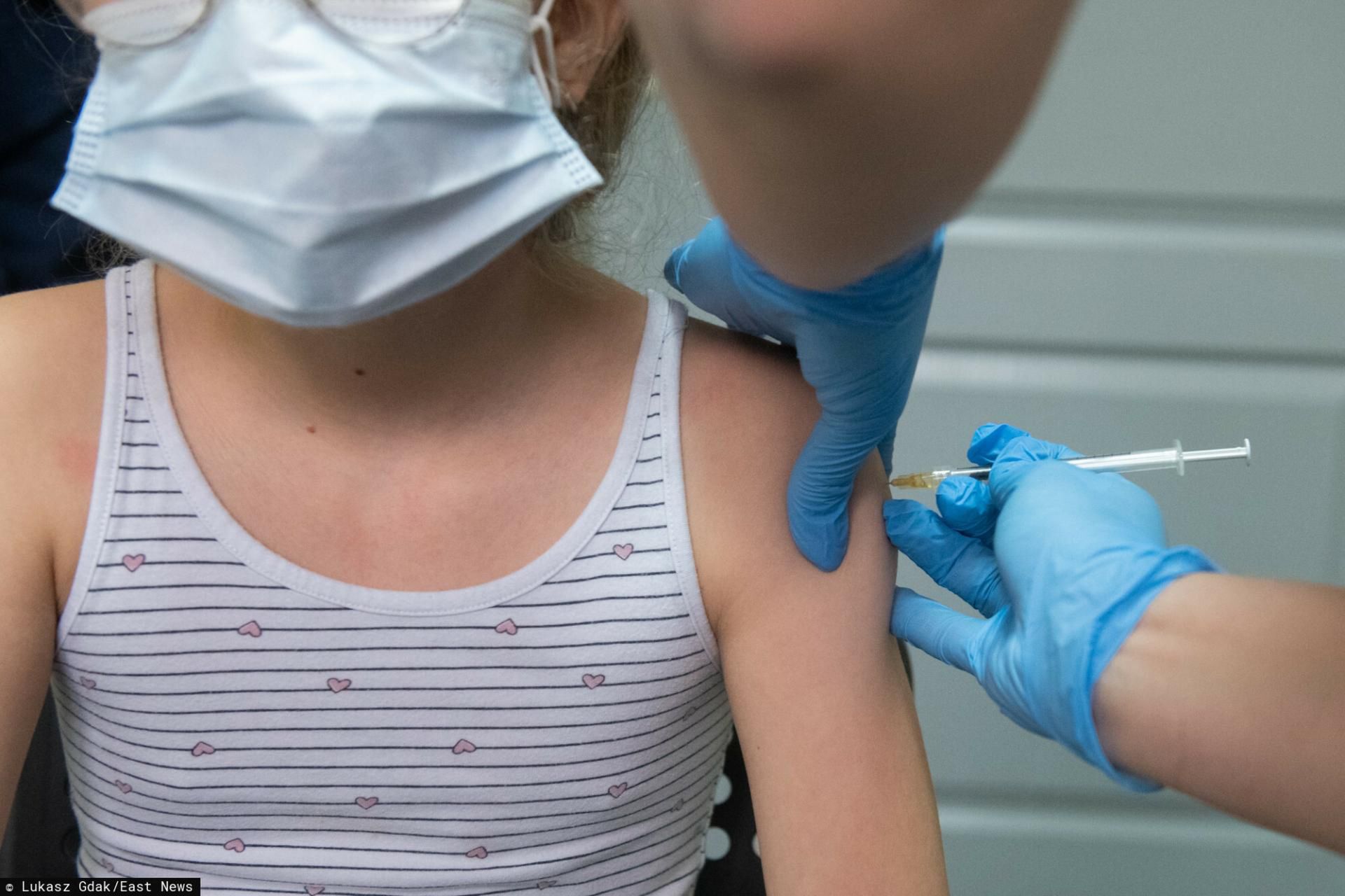 Co robić, gdy jeden rodzic chce szczepić dziecko, a drugi nie?