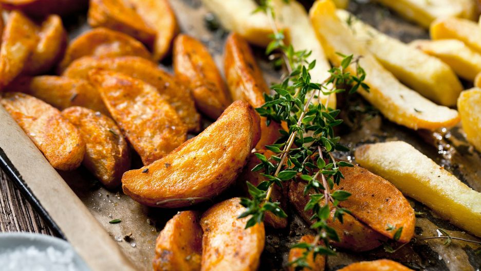 Pieczone ziemniaki z czosnkiem i kminkiem