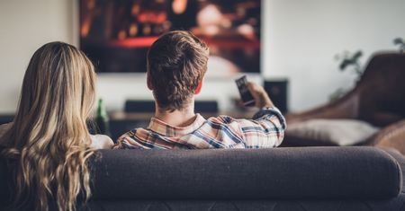 Tak oglądają Polacy. Telewizor już nie na pierwszym miejscu