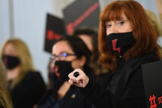 Pensje w DPS-ach "żenująco niskie". Lewica chce podwyżek