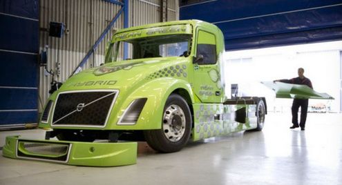 Volvo Hybrid Truck