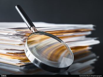 Wyłudzenie milionów z funduszy unijnych na "odnawianie" zatopionej broni chemicznej. CBA zatrzymało pięć osób