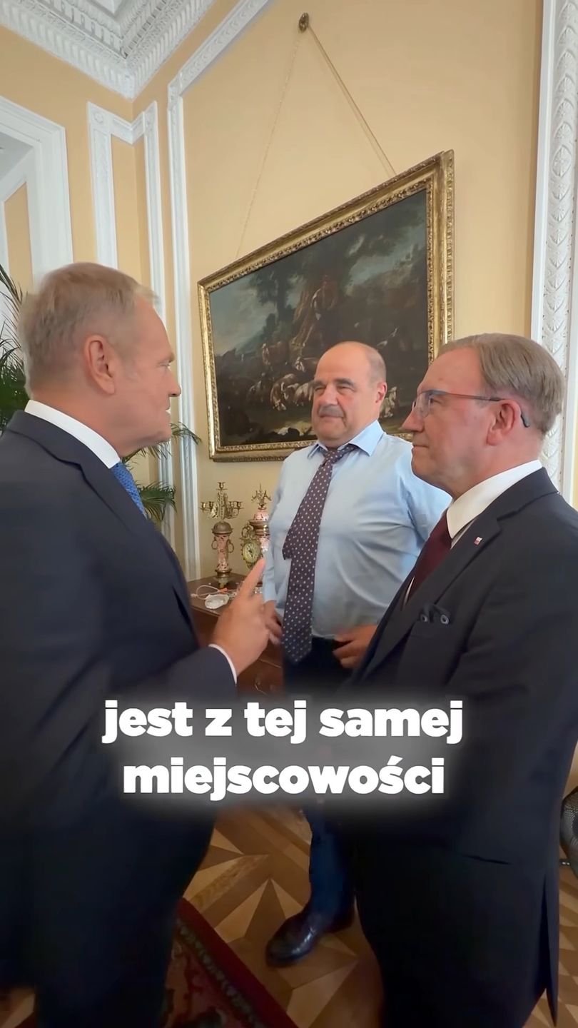 Donald Tusk przybył na plan "Rancza"