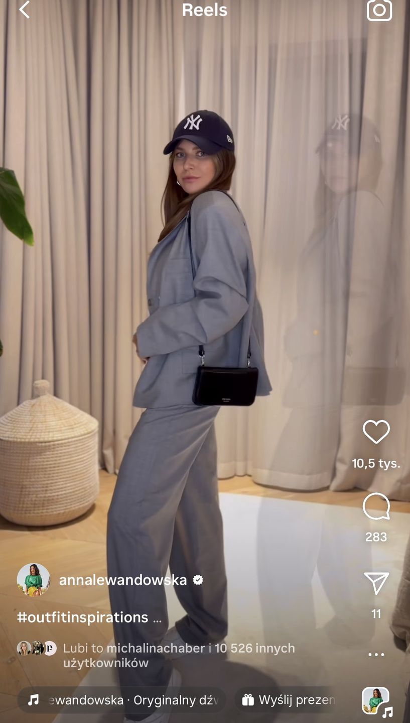 Anna Lewandowska zadaje szyku w szarym garniturze i sneakersach 