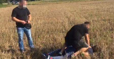 Uciekał przez pole. Gruzin zatrzymany na gorącym uczynku