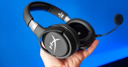 Fenomenalny dźwięk i wysoki komfort - HyperX Cloud Orbit S to znakomite słuchawki do gier