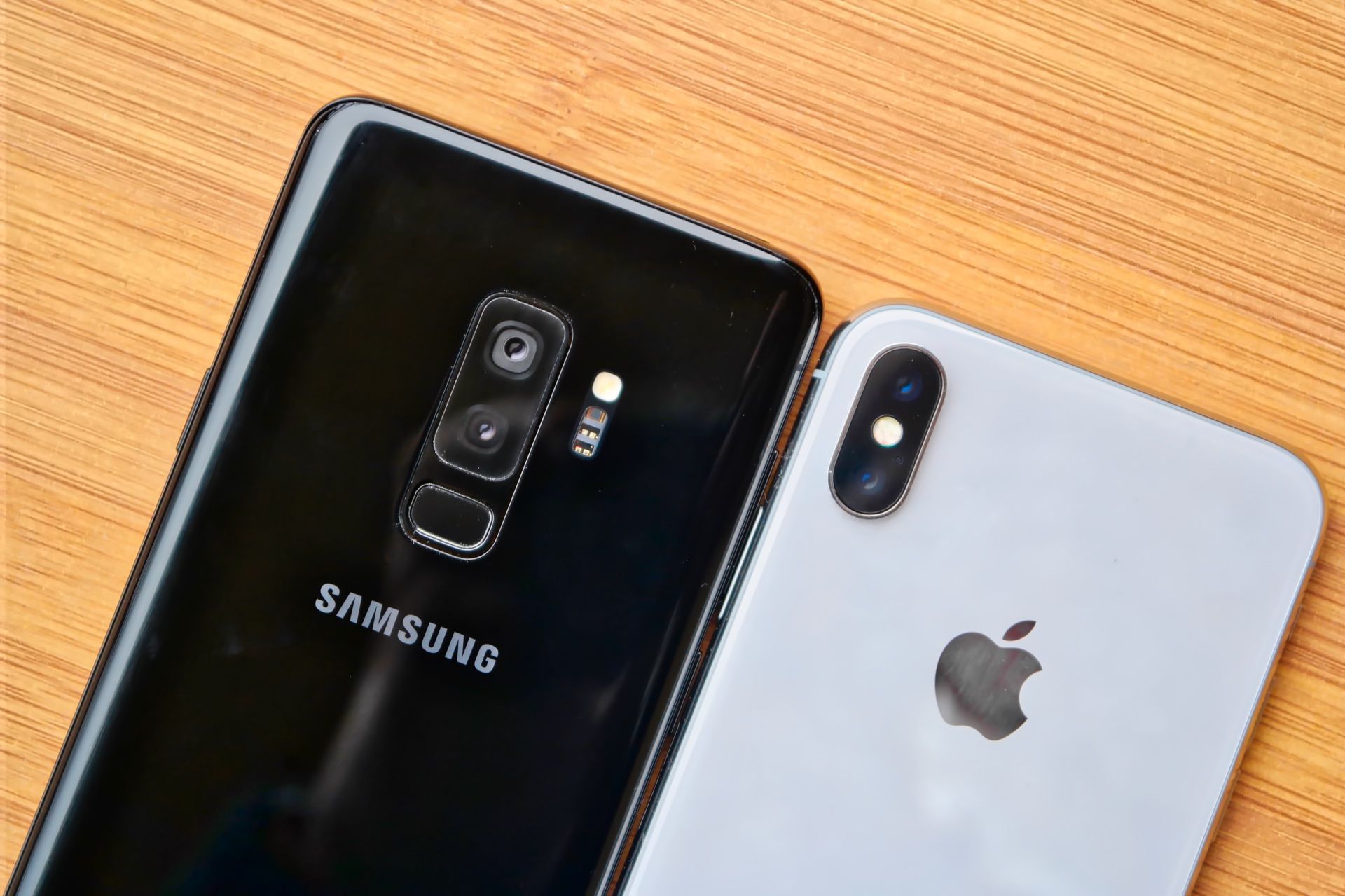 Galaxy S9+ vs iPhone X, czyli Samsung w końcu nauczył się kopiować Apple'a z zachowaniem zdrowego rozsądku 8