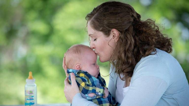 Elizabeth Kough zaszła w ciążę po usunięciu jajowodów