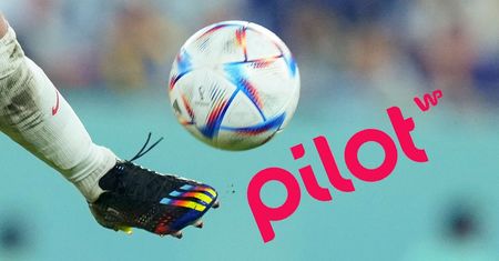 Kibicuj z Pilot WP. Moc piłkarskich rozgrywek zawsze przy tobie