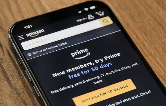 Amazon musi słono zapłacić. Użytkowników Prime wprowadzano w błąd