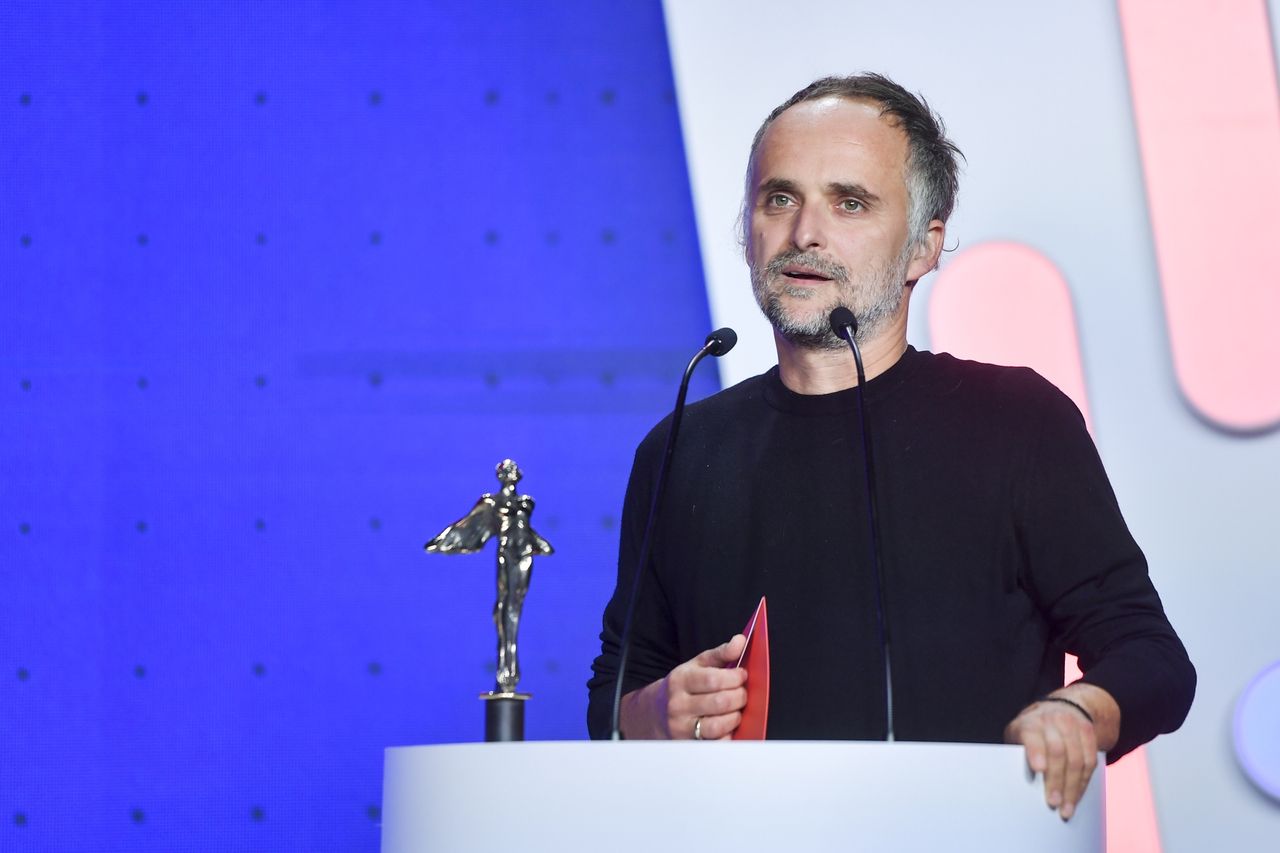 Artur Rojek pokazał zdjęcie z dzieciństwa. "Gruby, mały"