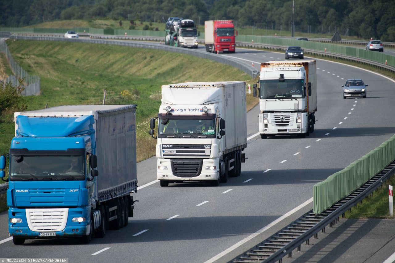 Wypłatę blisko 36 tys. zł za niecały miesiąc pracy zasądził bydgoski sąd od spółki transportowej dla jednego z kierowców