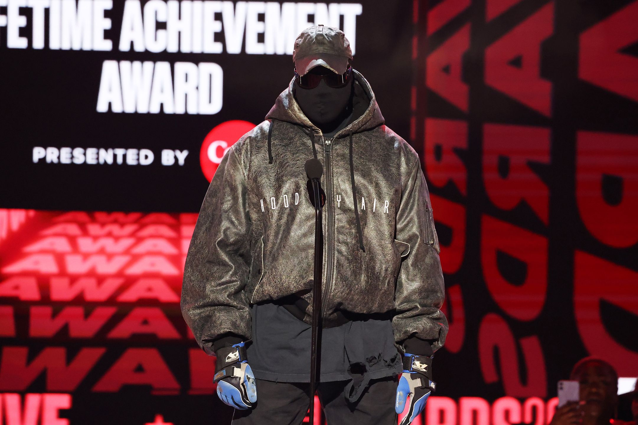 Gdzie jest Kanye West? Zniknięcie rapera generuje domysły i teorie spiskowe