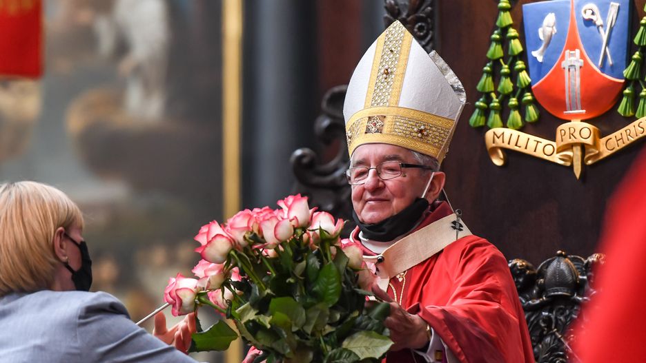 Abp Sławoj Leszek Głódź przechodzi na emeryturę