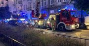 Warszawa: Pożar dachu w pięciopiętrowej kamienicy